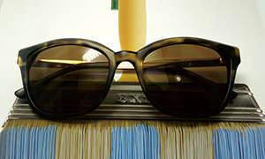 Lady sunglasses