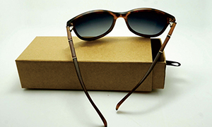 Women eyewear