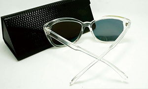 Lady’s sunglasses