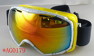 Ski goggle