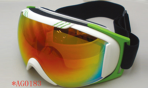 Ski goggle